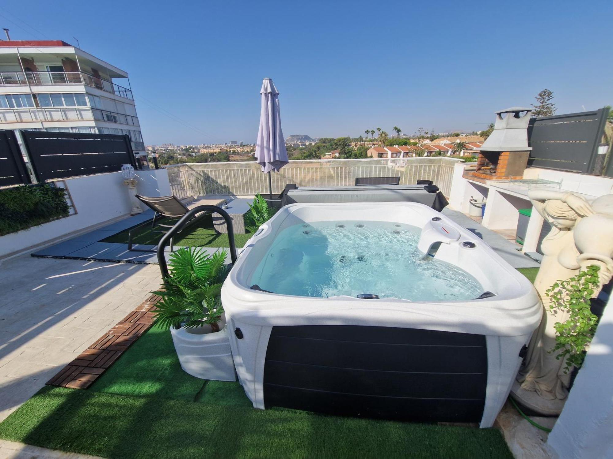 Lovely Beach House With Terrace San Juan Alicante 엘 캄펠로 외부 사진